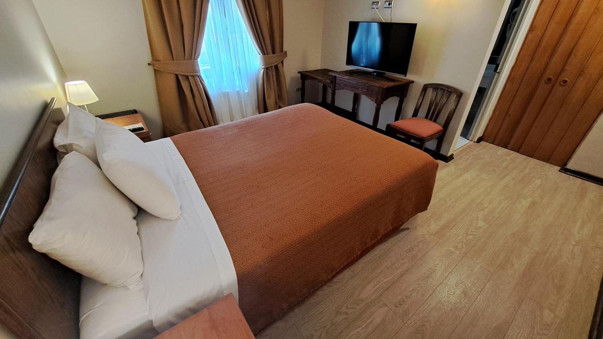 Diego De Almagro Hotel 4*